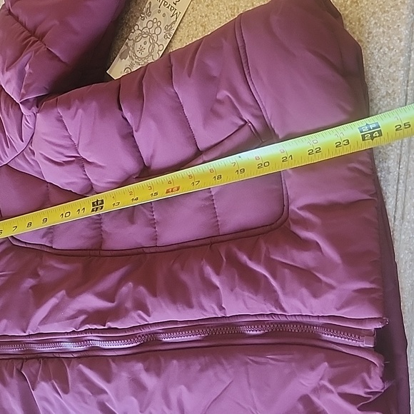 NWT Maralyn & Me Wine Hooded Cozy Puffer Coat With Faux Fur Trim Size XL - Picture 10 of 14